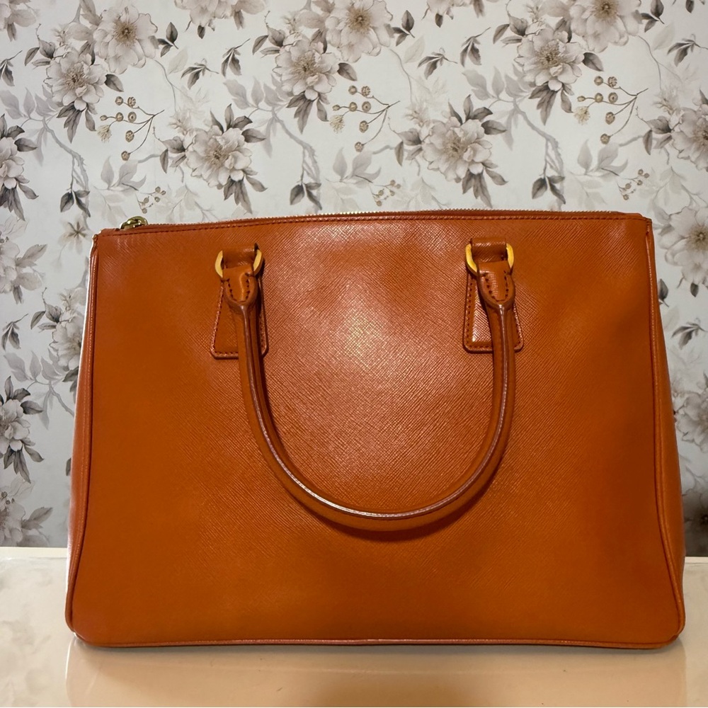 PRADA Women's Burnt Orange Leather Satchel COA Included - Picture 5 of 16